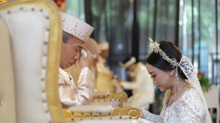 7 Contoh Sambutan Penerimaan Pengantin Wanita yang Berkesan