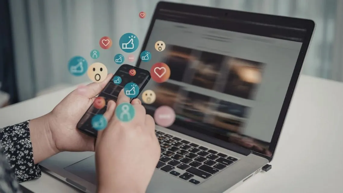 Tips Omnichannel Marketing untuk Optimalkan Pengalaman Pelanggan 7 Mengoptimalkan Media Sosial dalam Ekosistem Omnichannel