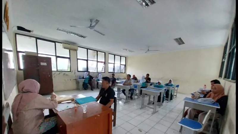 hipwee-Sambutan wali kelas saat pembagian rapor
