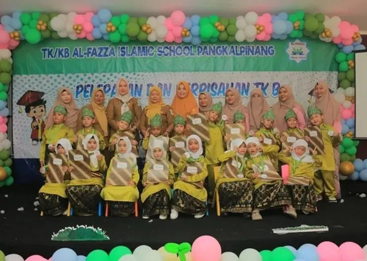 contoh teks sambutan wali murid acara perpisahan tk islam