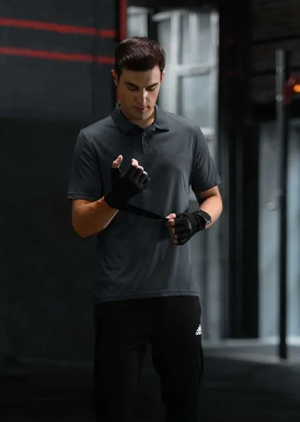 gym polo shirt dan athletic pants