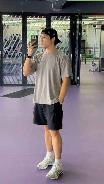 oversized performance t-shirt dan training shorts