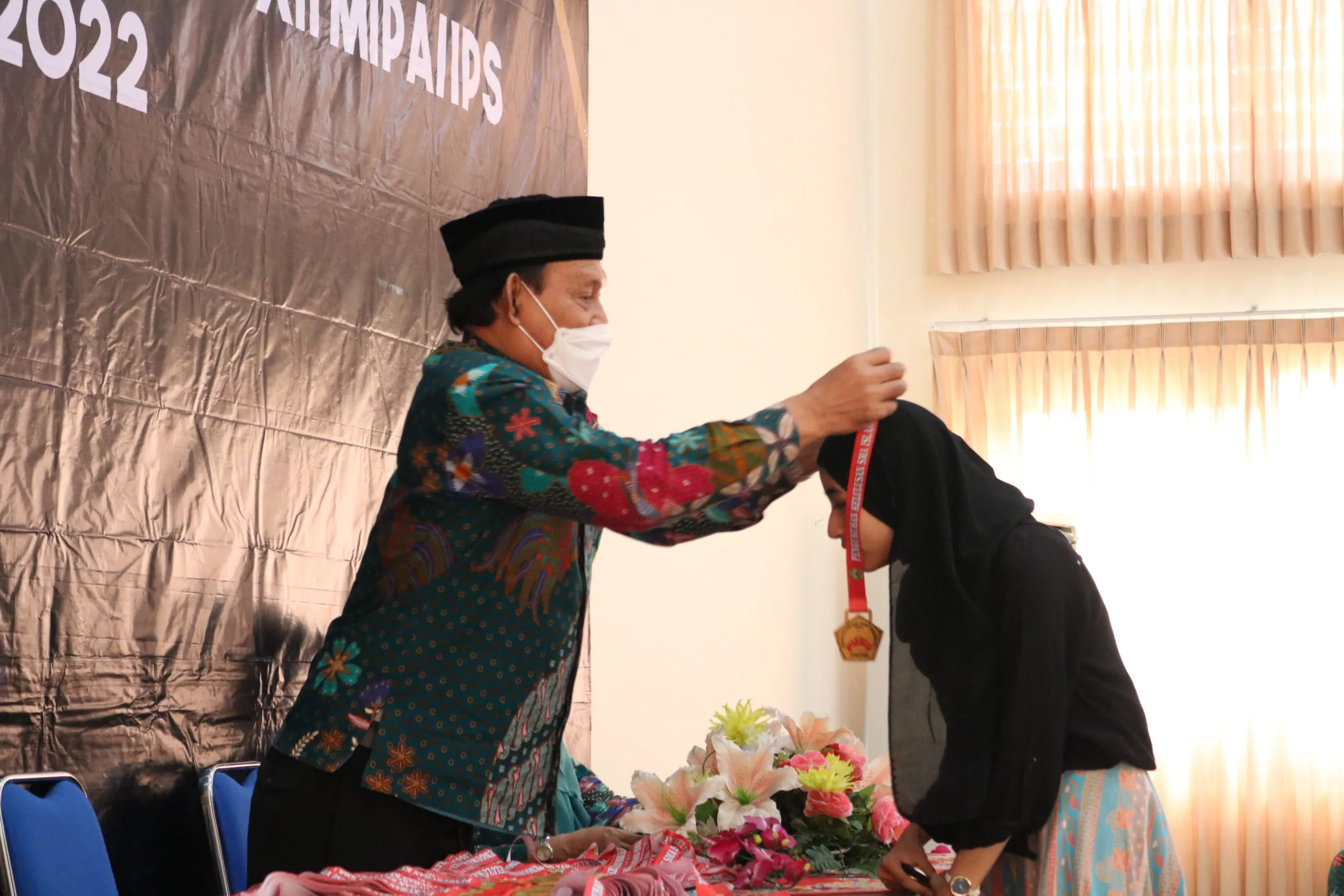 hipwee-teks mc perpisahan sekolah