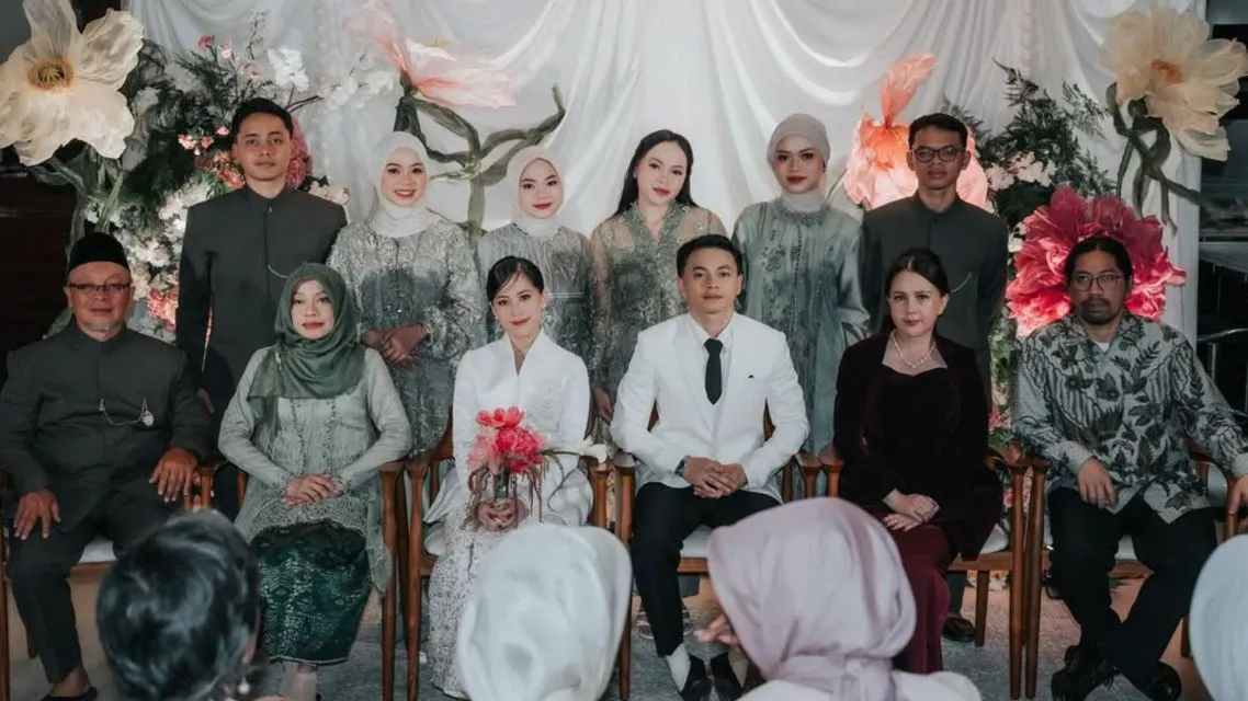 Foto pernikahan Zara dan Tsaqib