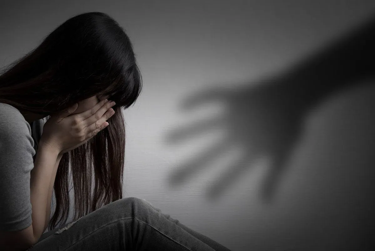 5 Tipe Kekerasan dalam Pacaran yang Bisa Terjadi Tanpa Kamu Sadari 8 hipwee-Tipe kekerasan dalam pacaran Kekerasan seksual