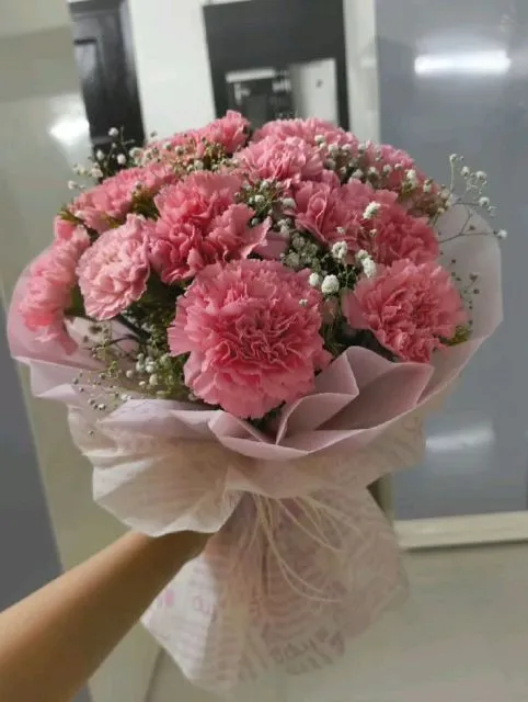 10 Contoh Buket Bunga Lamaran yang Cantik, Bermakna, dan Bikin Dia Terharu 18