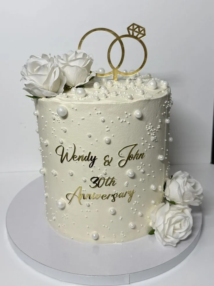 10 Ide Kue Anniversary Pernikahan yang Romantis, Simple, dan Bikin Pasangan Terharu 20