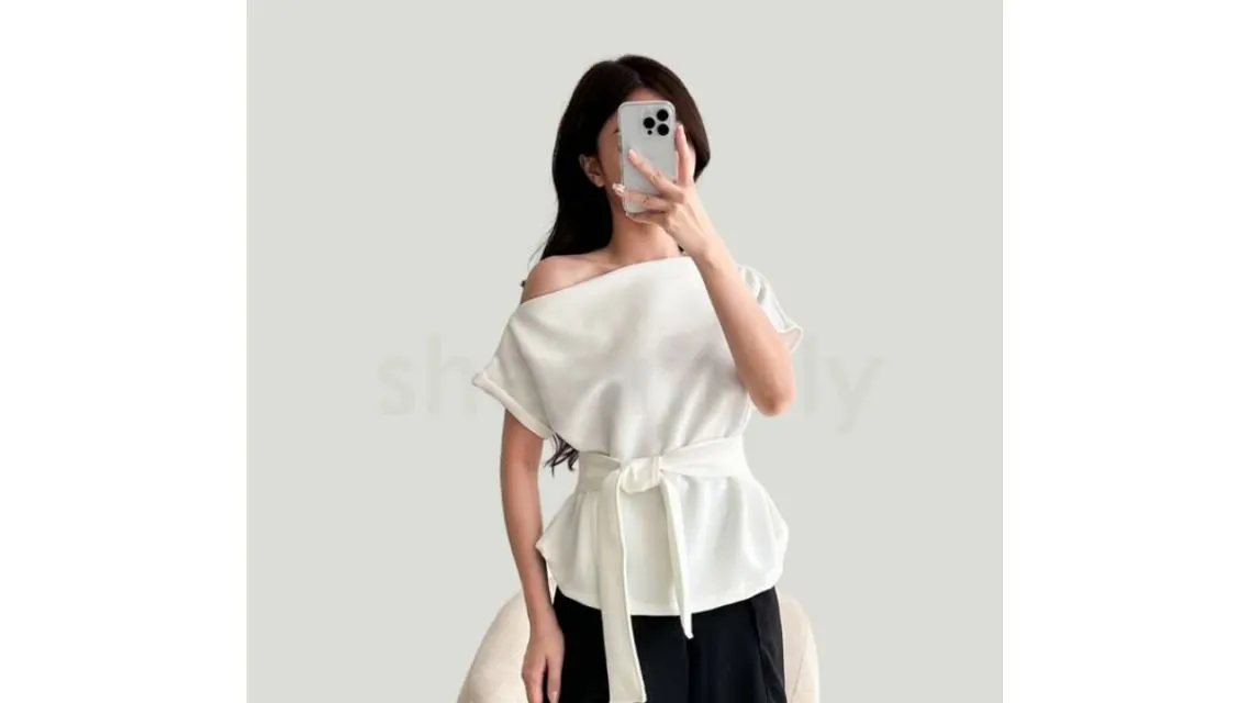 Wajib Tahu! 23 Nama Blouse Wanita di Pencarian Olshop Biar Nggak Salah Cari 36 Nama blouse perempuan di pencarian olshop ( 13)