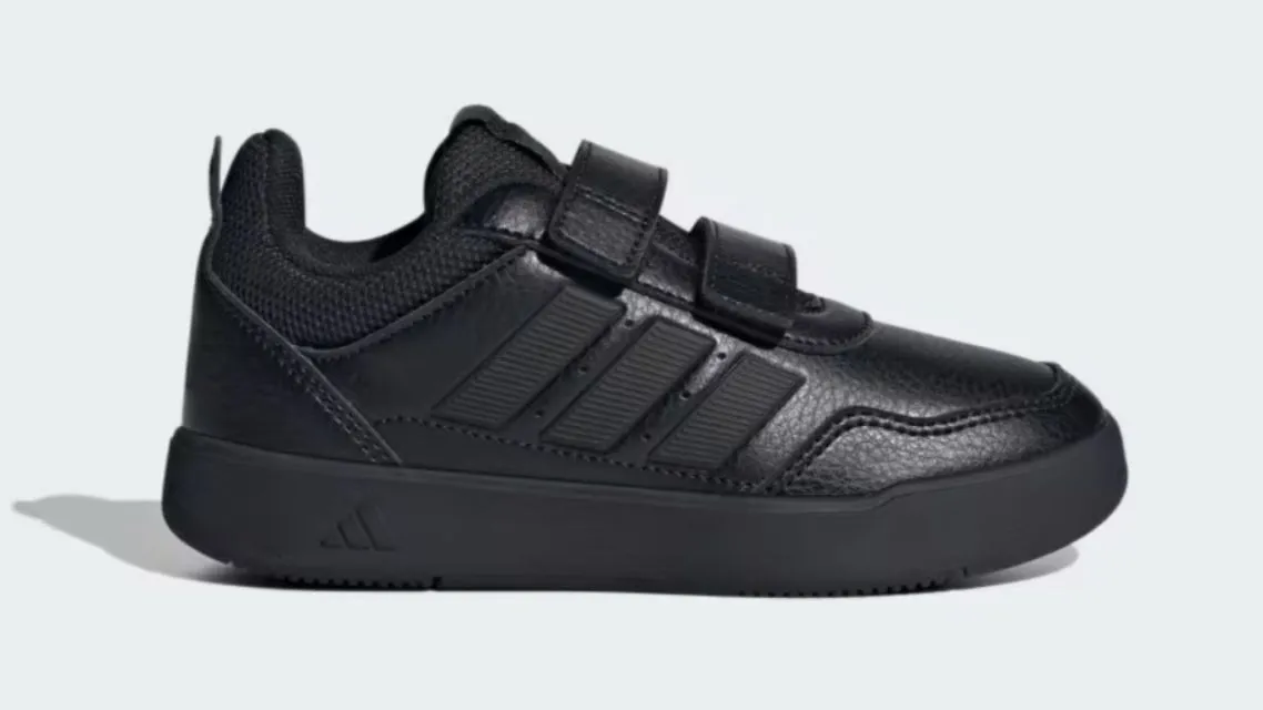 13 Sepatu Anak TK Laki-Laki yang Nyaman, Stylish dan Wajib Punya 17
