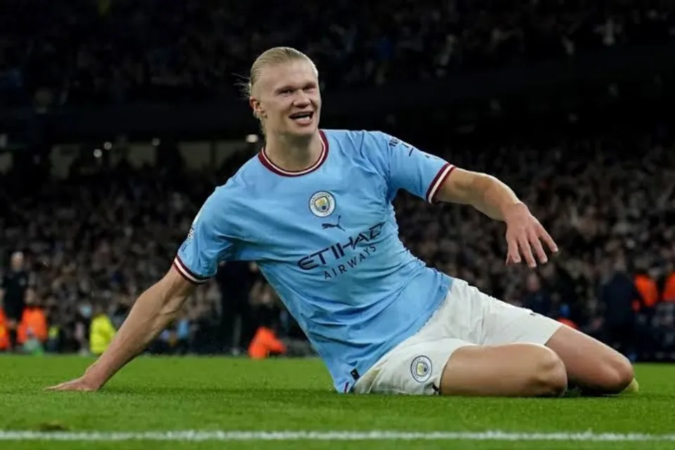 Paling Dibicarakan! 7 Fakta Menarik Erling Haaland, Monster Gol Baru di Piala Dunia 2026 10 hipwee-Erling Haaland Manchester City