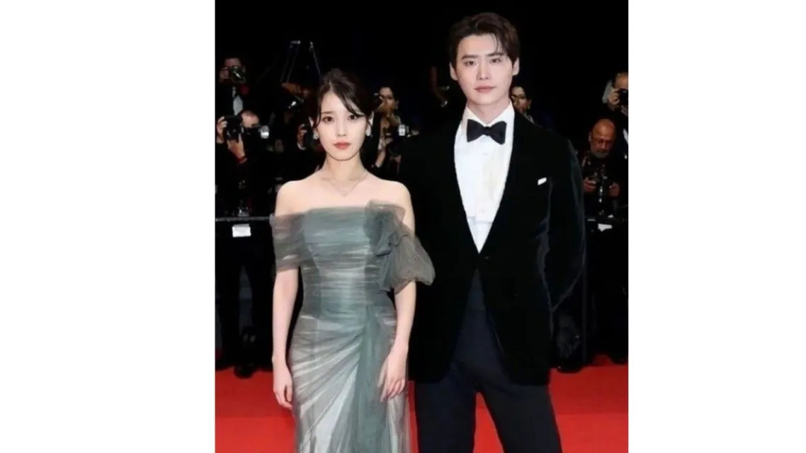 11 Fakta Perjalanan Cinta IU dan Lee Jong Suk, 14 Tahun Saling Mengenal hingga Berpisah Setelah 4 Tahun Pacaran. 15 IU dan Lee Jong Suk (4)