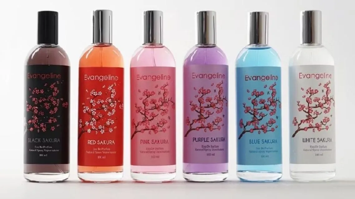 15 Rekomendasi Parfum Wanita Tahan Lama Ramah Di Kantong & Bikin PD! 19 Rekomendasi Parfum Wanita Tahan Lama (3)