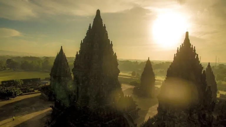 Prambanan History Hero