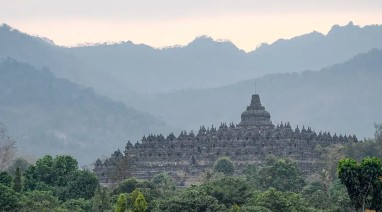 foto candi borobudur