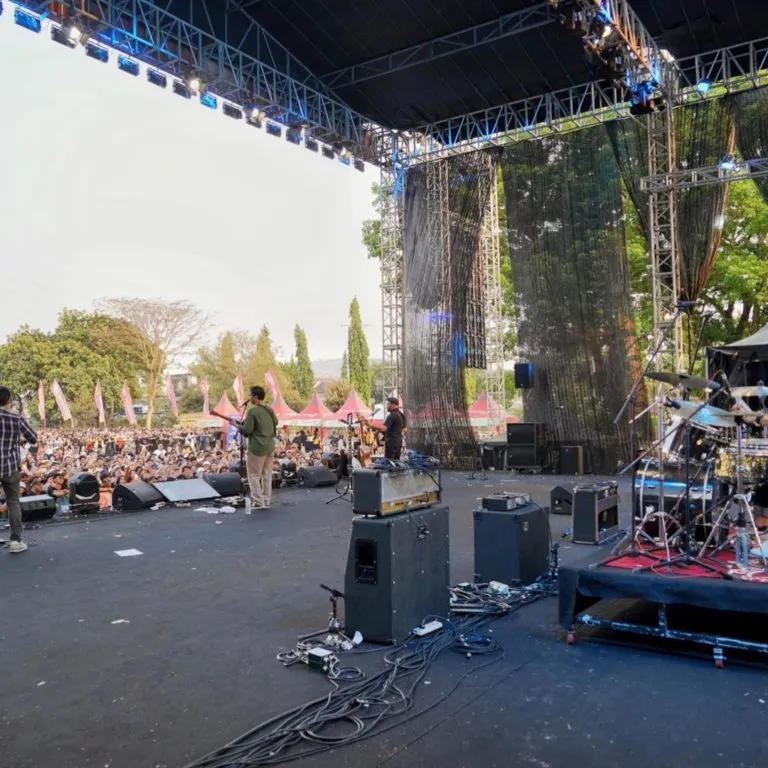 concert at Nandi Field, Prambanan