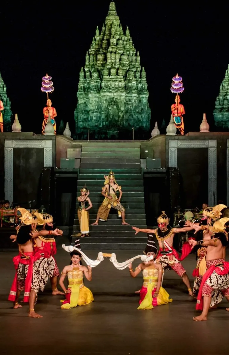 tari ramayana pada malam hari mobile