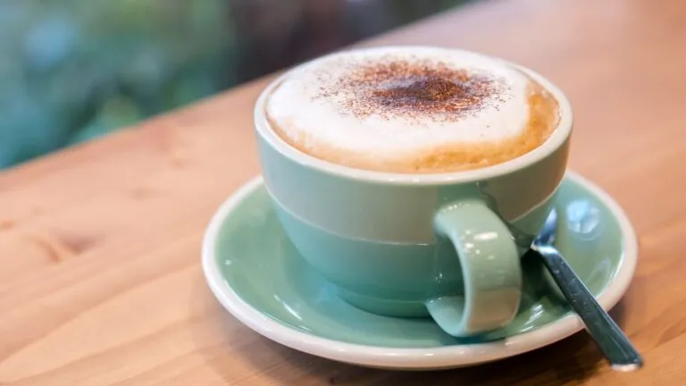 Cara Mudah Membuat Cappuccino Ala Cafe dengan Kopi Kapsul