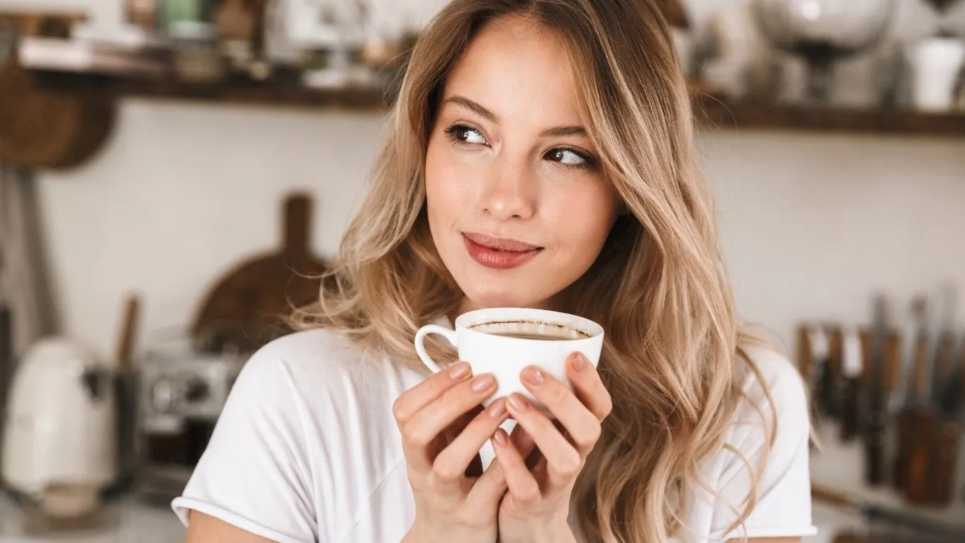 7 Manfaat Minum Kopi di Pagi Hari yang Perlu Kamu Tahu 7 budaya ngopi di pagi hari