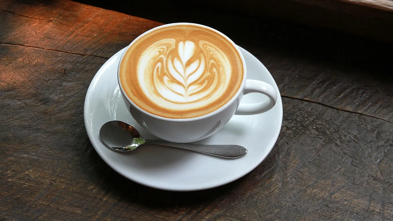 Cappuccino Vs Latte Vs Flat White, Apa Perbedaannya? 2 apa itu latte