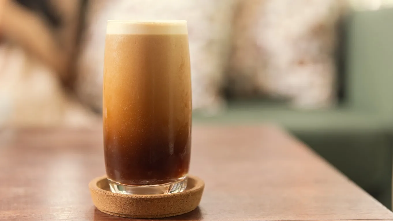 10 Varian Minuman Kopi ala Coffee Shop yang Sedang Populer, Mana Favoritmu? 6 butterscotch coffee